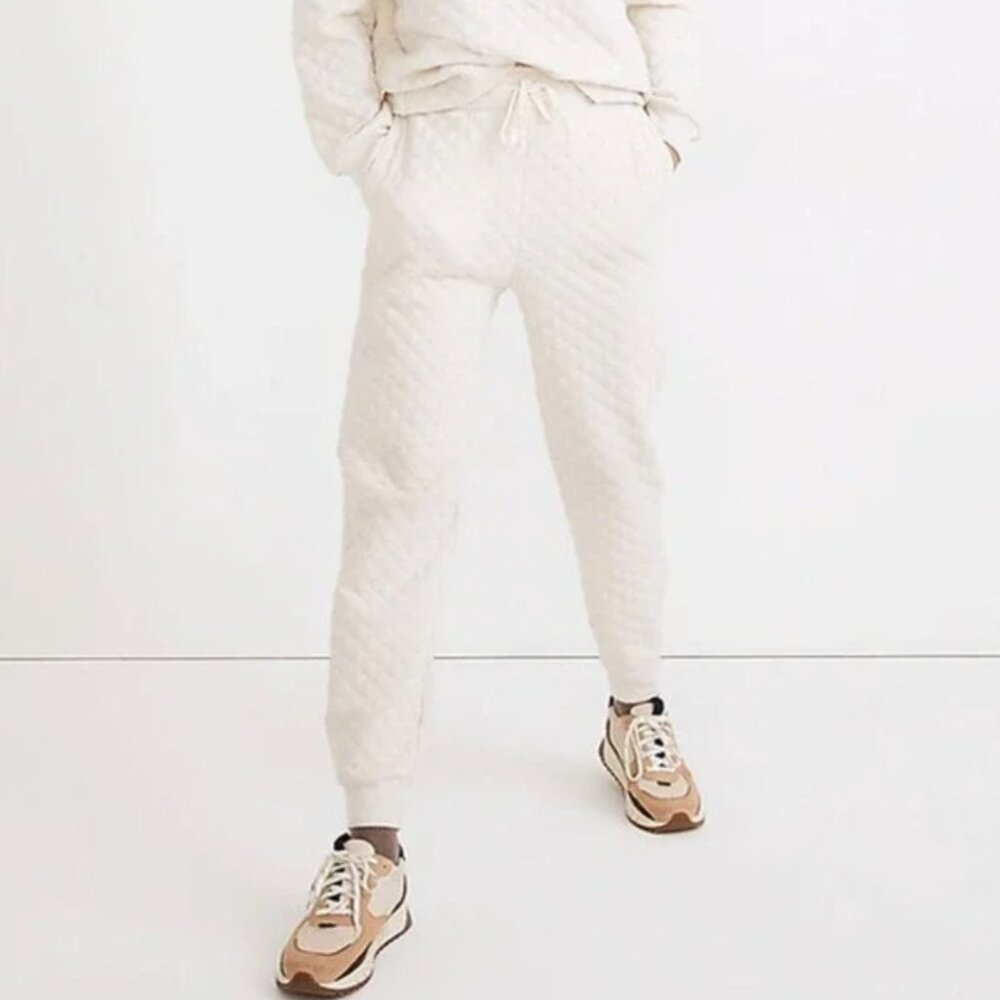 madewell (re)sourced quilted jogger sweatpants / size med